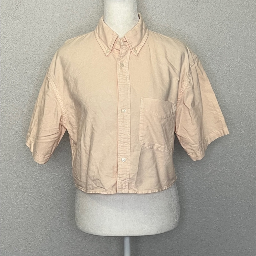 Aritzia TNA Cropped Button Down Shirt Peach Size XXS